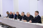 Об увеличении финансирования на поддержку ТОС, учителей и медиков договорились депутаты-единороссы на встрече с губернатором