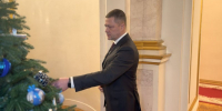 Михаил Ведерников исполнит детские мечты с «Елки желаний» в Кремле - Губернатор Псковской области