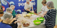 Фото здесь и далее: волонтёрский отряд «Творцы добра» - InformPskov.Ru