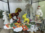 Выставка антикварных новогодних кукол и игрушек