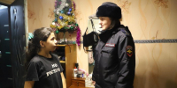 Полицейские поздравили юных псковичей с наступающим Новым годом - InformPskov.Ru