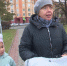 Что хотят в подарок псковичи? Опрос на улицах города о любимых новогодних сюрпризах - ГТРК Псков