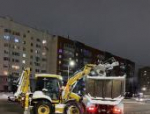Псков борется со снежными заносами: подрядчики круглосуточно чистят дороги и остановки