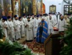 Митрополит Матфей совершил Божественную литургию в Троицком соборе