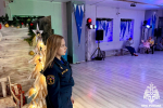 Сотрудники Главного управления продолжают обеспечивать безопасность детей в новогодние праздники