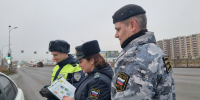 В Пскове прошёл совместный рейд судебных приставов и ГИБДД в рамках акции “В Новый год — без долгов!” - УФССП
