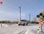 Прокуратура организовала проверку по факту происшествия на железнодорожном переезде в Псковской области