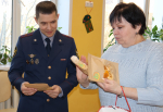 Сотрудники и курсанты Псковского филиала университета продолжают дарить детям, оказавшимся в трудной жизненной ситуации, праздник