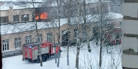 В агротехническом колледже в Пскове горит второй этаж - Pln-Pskov.Ru
