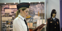 Группа девушек-полицейских приняла присягу в Пскове - InformPskov.Ru