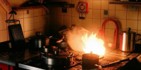Об основных мерах пожарной безопасности в жилых помещениях рассказали псковичам. - BusinessPskov.Ru