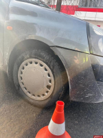 В Пскове водитель автомашины Fiat едва не лишился водительской двери. ФОТО