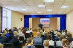В Пскове сотрудники Росгвардии познакомили школьников с историей войск правопорядка