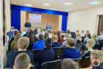 В Пскове сотрудники Росгвардии познакомили школьников с историей войск правопорядка