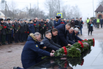 В Черехе возложили цветы к мемориалу героям–десантникам 6-й роты