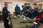 День открытых дверей в Росгвардии: псковские школьники познакомились с историей и техникой