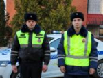 Псковские полицейские помогли беременной женщине, у которой начались роды в пути