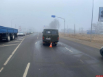 В Пскове на Рижском проспекте пассажирка выпала из автомашины, госпитализированы двое