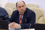 Выбор даты регионального Дня многодетной семьи и поддержку школьных музеев рассмотрел социальный комитет Собрания