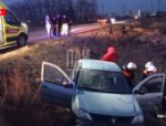 Водитель пострадал при опрокидывании автомобиля в Псковском районе