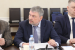 Региональным опытом преобразования районов в округа поделился с законодателями Северо-Запада Алексей Севастьянов