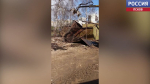 В Пскове демонтировали два незаконных гаража на улице Крестки