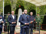 В Островском округе почтили память павших в Великой Отечественной войне у братского захоронения в Сигорицах