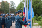 Итоги года: торжественное построение и последний звонок