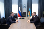 Губернатор Михаил Ведерников провел встречу с председателем Федерации независимых профсоюзов России Сергеем Черногаевым