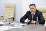 Михаил Ведерников накануне отчета провел встречи с представителями фракций областного Собрания депутатов