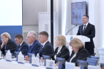 «Жить за свой счет»: Михаил Ведерников отчитался об устойчивом росте доходов региона и снижении долгов в два раза