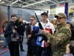 Михаил Ведерников пообщался с ветеранами СВО на международных состязаниях «Время героев»