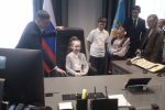 Победители акции «Губернаторский дневник» побывали на встрече с Михаилом Ведерниковым
