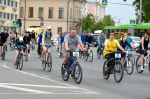 Более 450 человек приняли участи в псковском велопараде. ФОТО