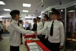 Псковские полицейские приняли присягу в День России