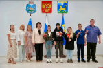 Пять детей‑сирот Псковского округа получили ключи от новых благоустроенных квартир