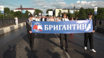Более 400 выпускников попрощались со школой на