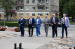 Ольга Тимофеева и Уполномоченные по правам человека в СЗФО возложили цветы к Вечному огню в Пскове