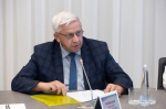 Дополнительные меры борьбы с борщевиком Сосновского обсудили на совещании Губернатора