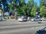ДТП с участием трех легковушек произошло на Октябрьском проспекте в Пскове