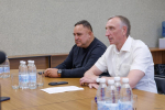 С коллективами псковских предприятий кабельной промышленности встретились депутаты Госдумы и Заксобрания