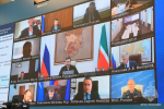 В Москве глава МЧС Александр Куренков провел очередное заседание правкомиссии для координации работ по предупреждению и ликвидации последствий паводков в регионах.