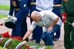 В День ВДВ в Пскове почтили память воинов-десантников
