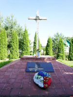 В пушкиногорской деревне Вече начался ремонт братского захоронения