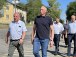 Центральную улицу приводят в порядок в Новосокольниках