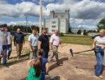 Михаил Ведерников оценил благоустройство территории в Дедовичах