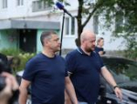 Михаил Ведерников осмотрел благоустроенную дворовую территорию на улице Западной в Пскове
