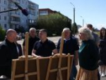 Губернатор поручил завершить ремонт улицы Пограничной в Гдове к началу учебного года