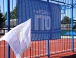 Михаил Ведерников осмотрел «умную» спортплощадку в Гдове