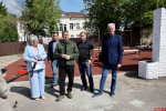 Губернатор оценил новое интерактивное оборудование Плюсской районной модельной библиотеки
